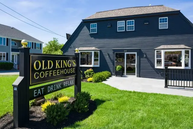 Old King's Coffeehouse sign and building